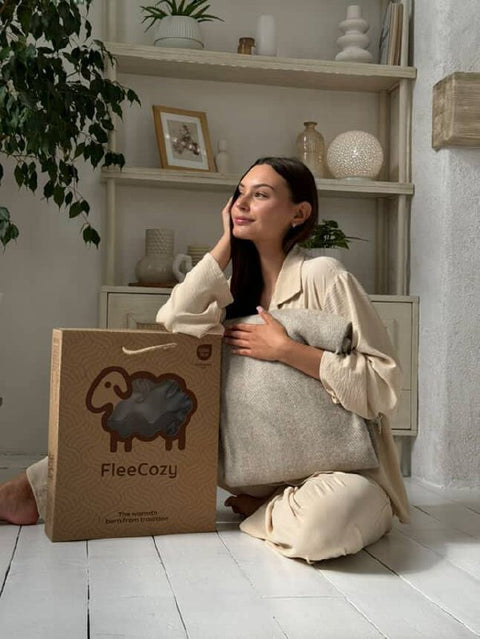 Familia Block Koc wełniany z kaszmirem w pasy w odcieniach szaro-beżowych