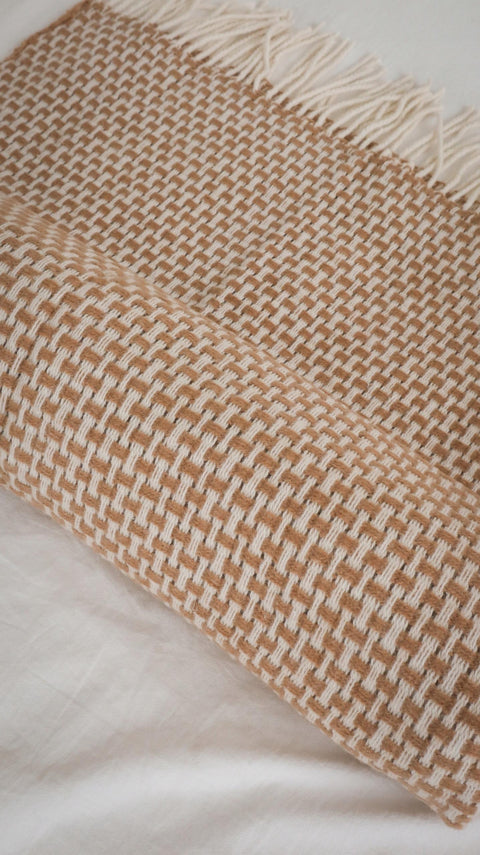 Merino Blend Плед Merino 140×200 см у прямокутниках кавово-молочного кольору