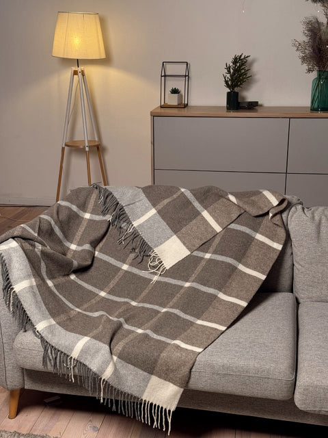 Merino Grey Koc w kratę z wełny merynosów 140×200 cm, przytulny, dekoracyjny