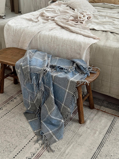 Palermo Soft Blue Wool Blend Blanket with Tassels, Blue-Grey Plaid 140×200 cm