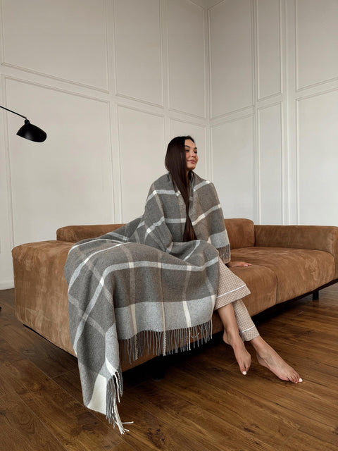 Merino Grey Плед у клітинку з вовни мериноса 140×200 см затишний