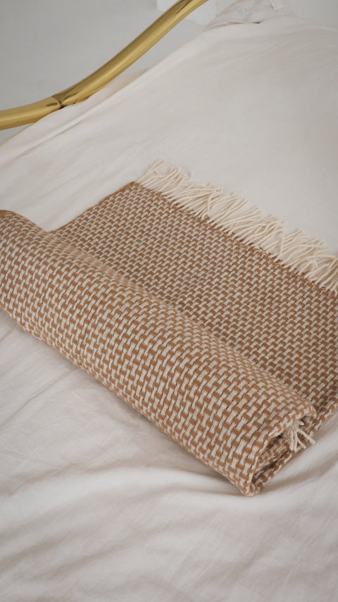 Merino Blend Koc Merino 140x200 w prostokąty - komfort i elegancja