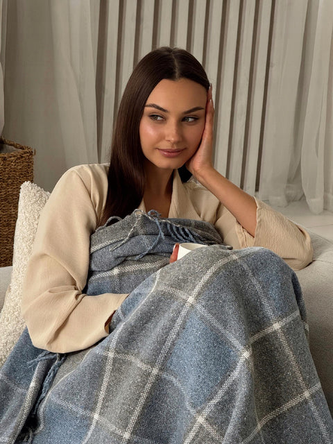 Palermo Soft Blue Wool Blend Blanket with Tassels, Blue-Grey Plaid 140×200 cm